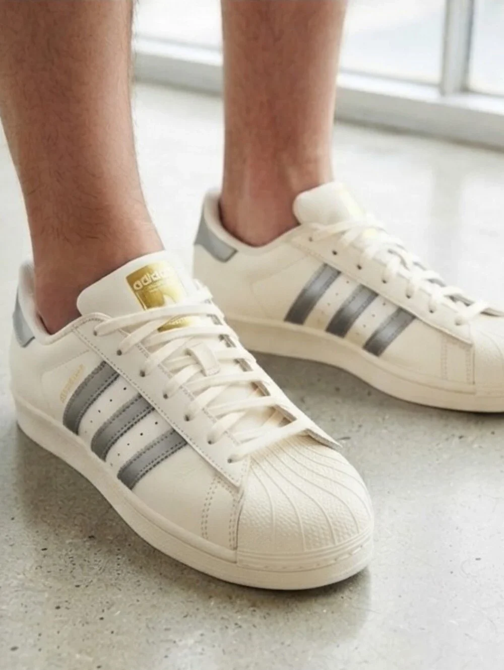 Adidas Originals Superstar White Grey Gold Metallic Sneakers Men 6.5 Athleisure